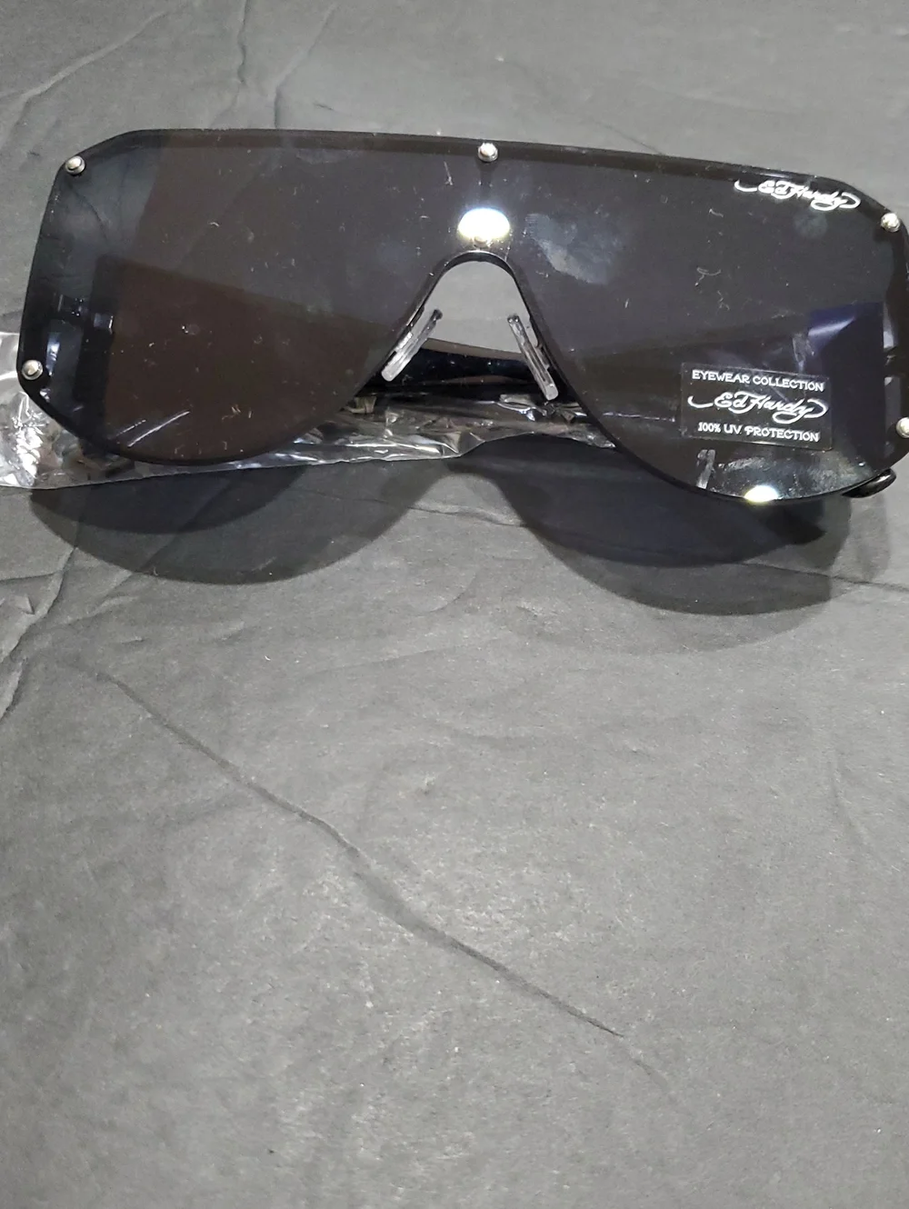 Ed Hardy Fatal Attraction love kills slowly 1971 emblem black shield sunglasses